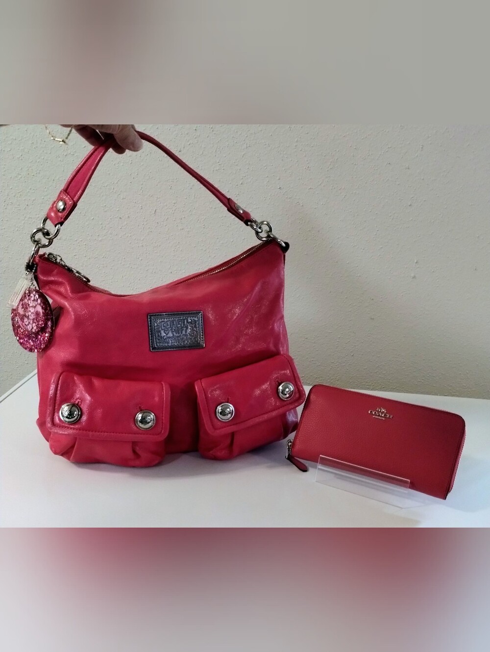Coach Poppy Rare 2009 With Coach Wallet - Picture 2 of 16